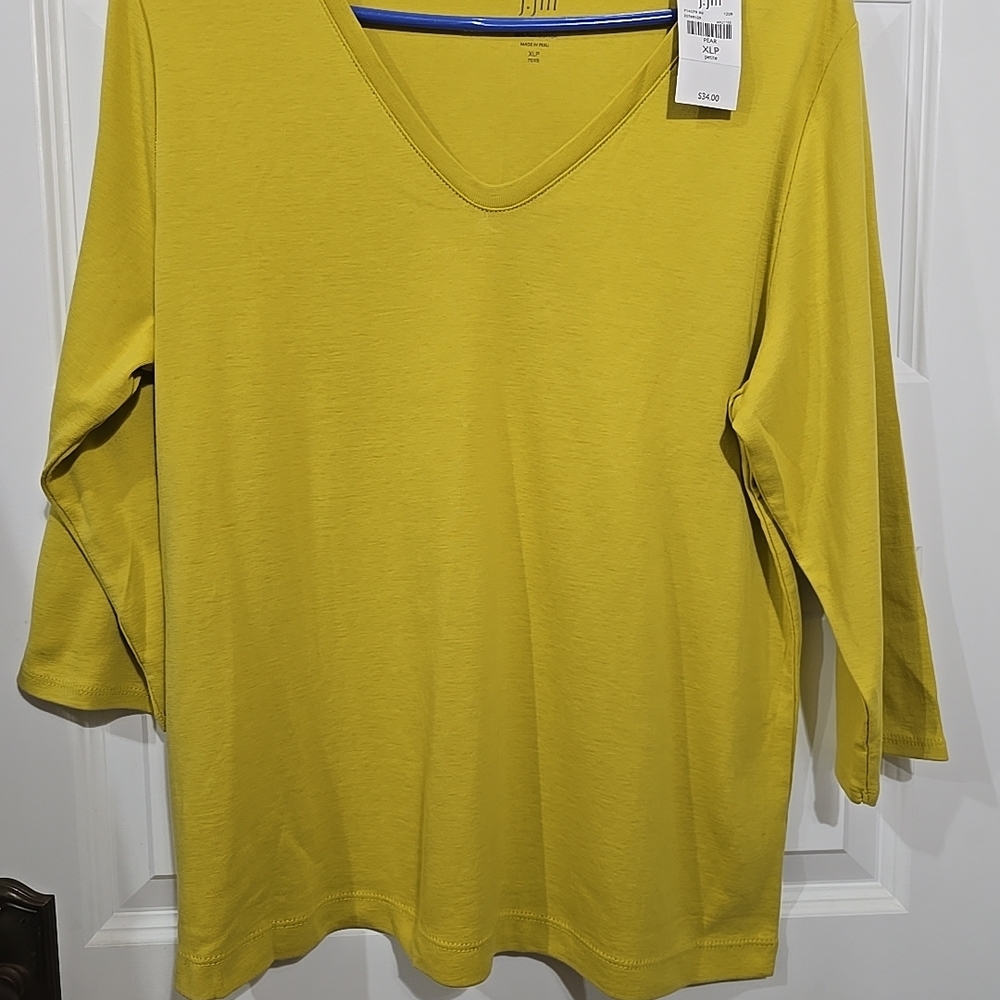 J. Jill Mustard Long Sleeve V-Neck Top Size XLP 3/4 Sleeve New With Tags.‎
